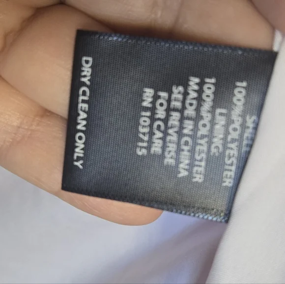 Nicole Miller Pink and White Patterned Garment (2b) - Picture 6 of 11